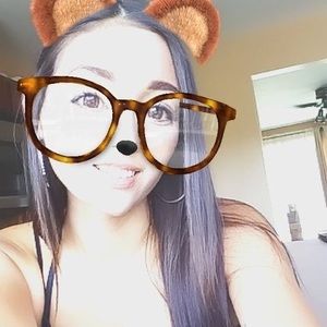 Meet your Posher, Jocelyn